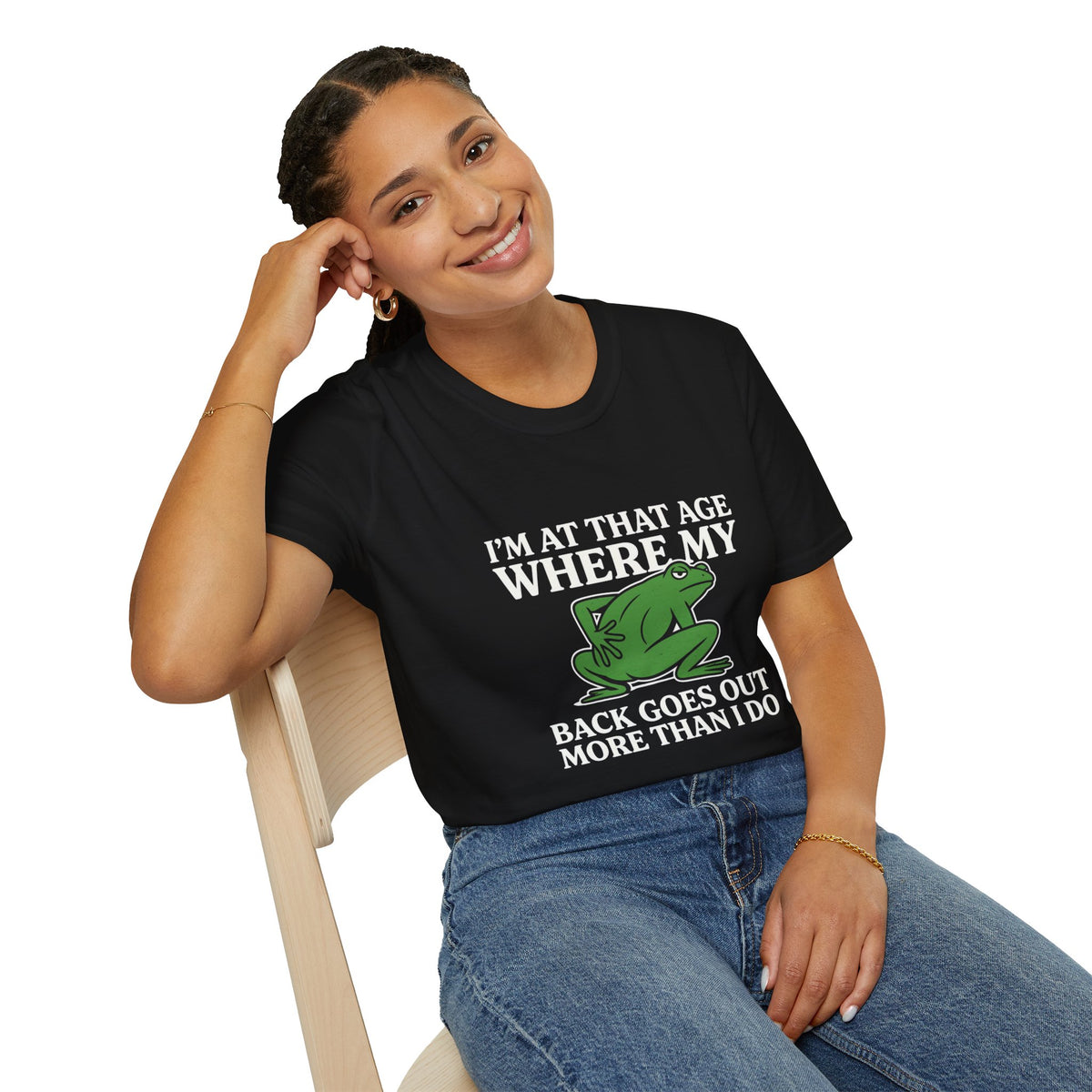 MSKOUTAA — "I'm At That Age Where My Back Goes Out More Than I Do" Funny Frog Tee