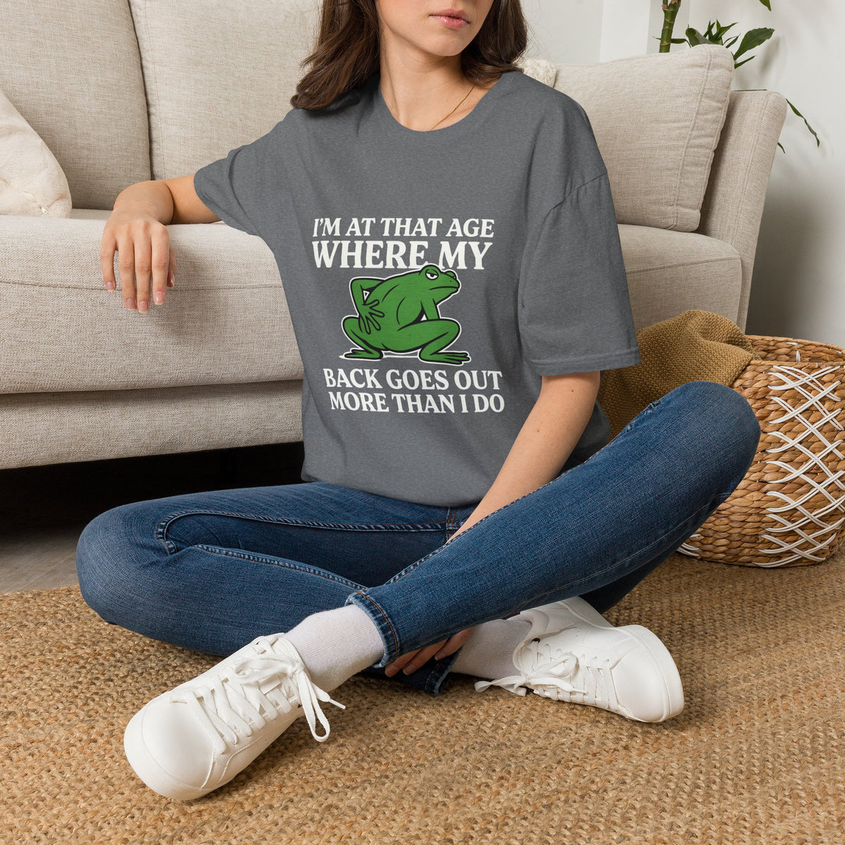 MSKOUTAA — "I'm At That Age Where My Back Goes Out More Than I Do" Funny Frog Tee