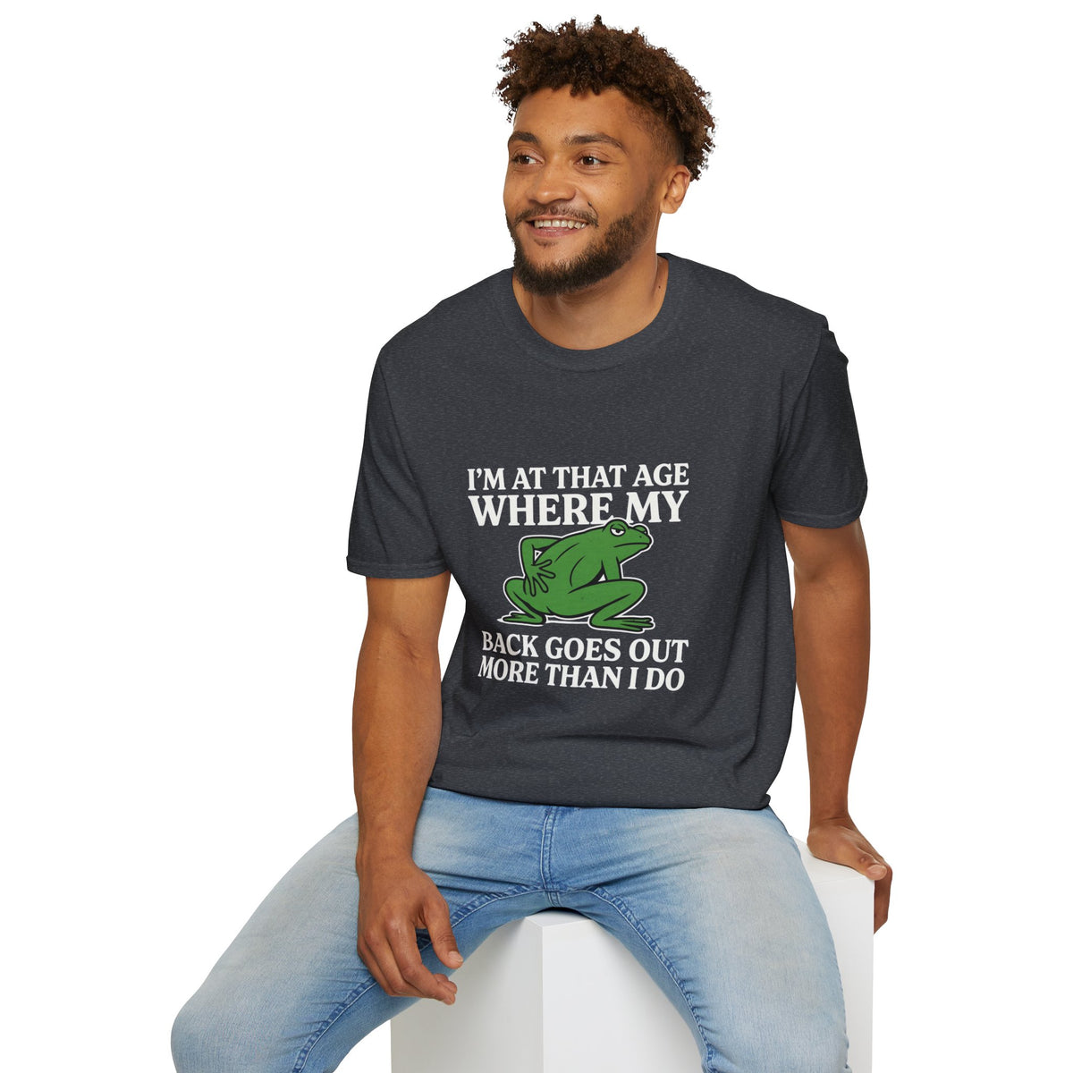 MSKOUTAA — "I'm At That Age Where My Back Goes Out More Than I Do" Funny Frog Tee