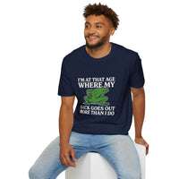 MSKOUTAA — "I'm At That Age Where My Back Goes Out More Than I Do" Funny Frog Tee