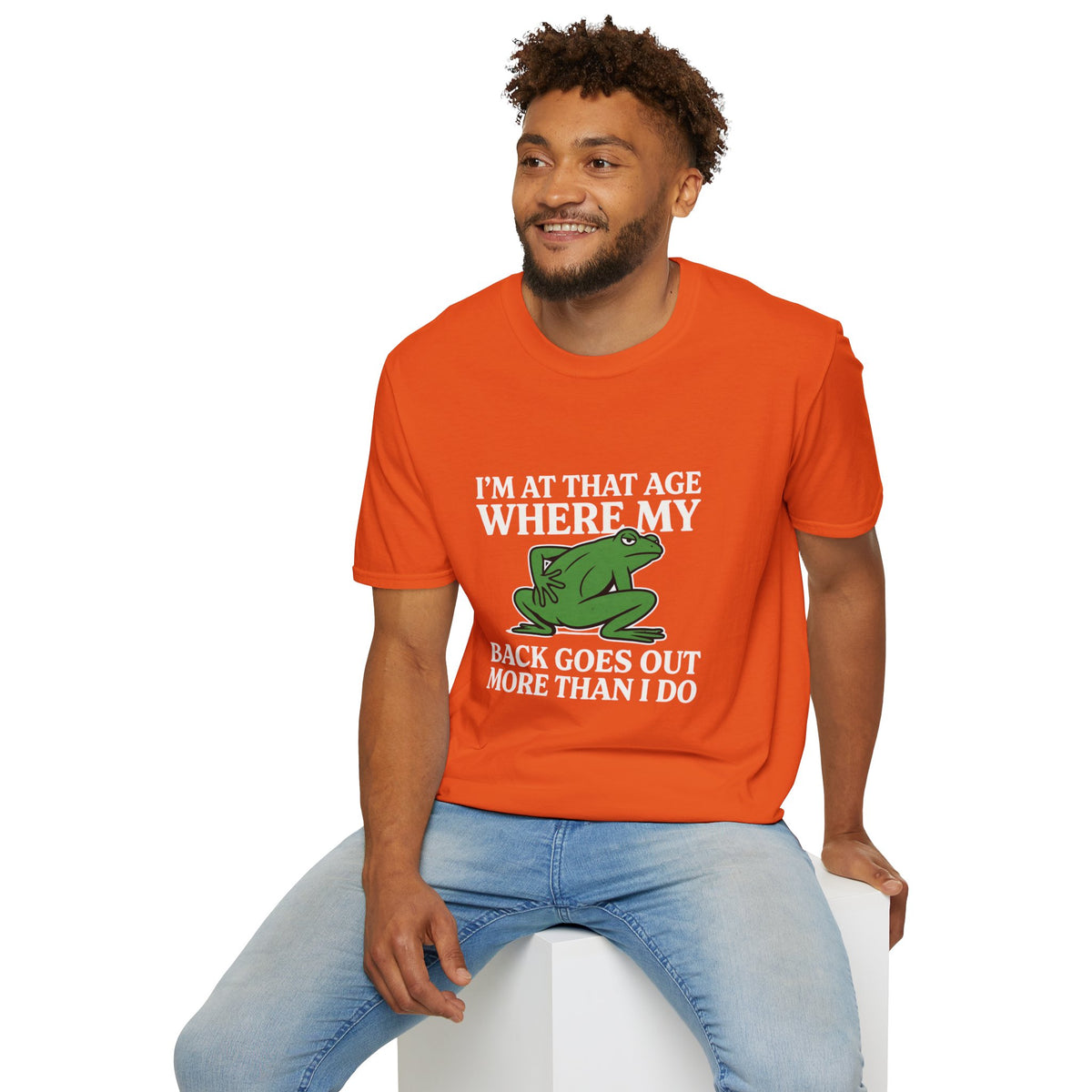 MSKOUTAA — "I'm At That Age Where My Back Goes Out More Than I Do" Funny Frog Tee