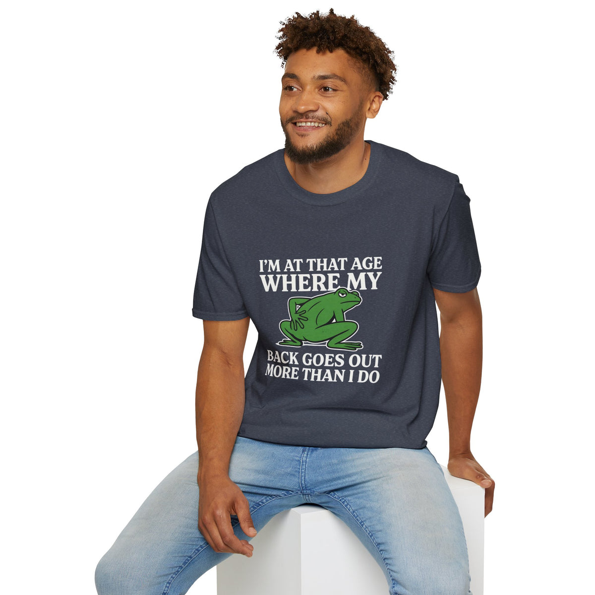 MSKOUTAA — "I'm At That Age Where My Back Goes Out More Than I Do" Funny Frog Tee