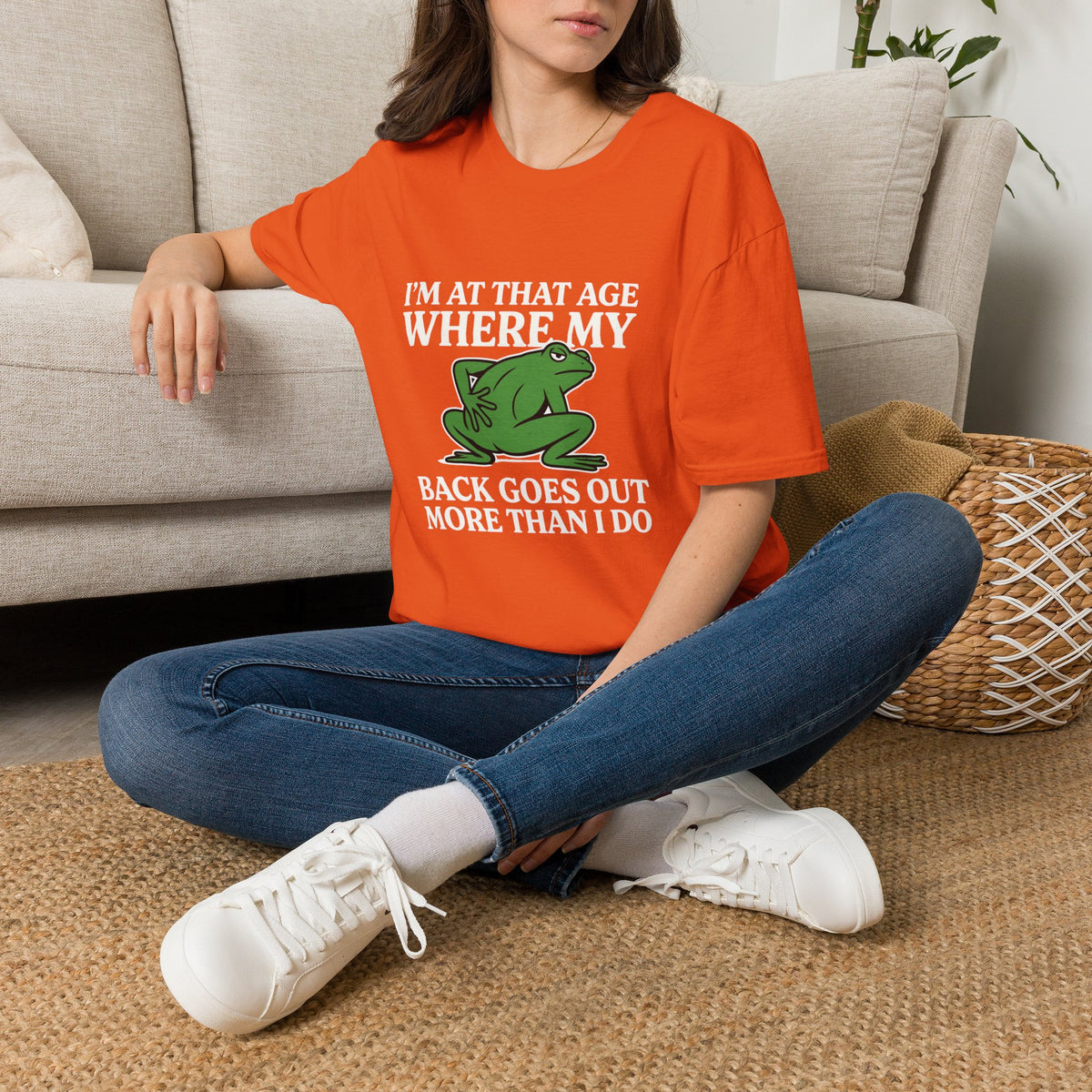MSKOUTAA — "I'm At That Age Where My Back Goes Out More Than I Do" Funny Frog Tee