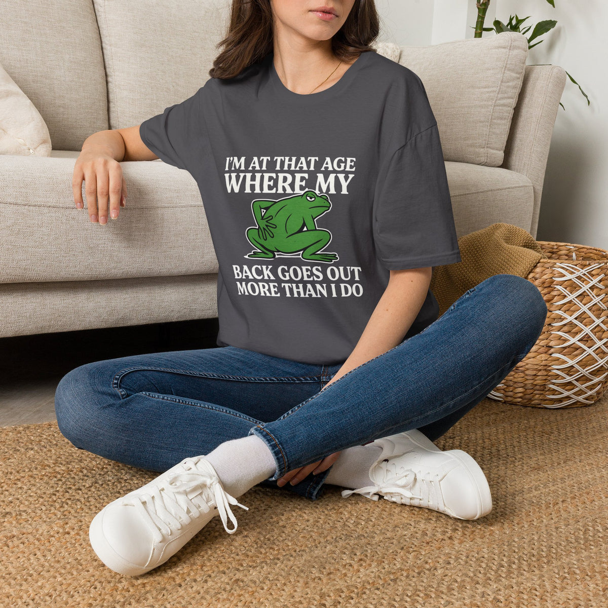 MSKOUTAA — "I'm At That Age Where My Back Goes Out More Than I Do" Funny Frog Tee